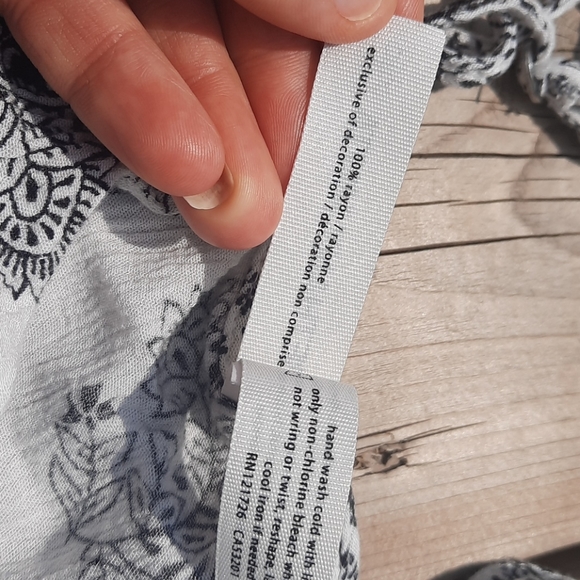 Romper - Picture 7 of 11